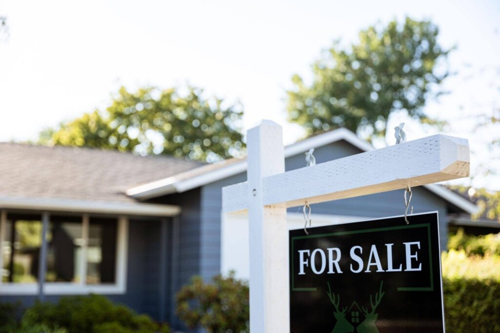 Sell my Portland house fast cash home buyer real estate transaction in Portland Oregon